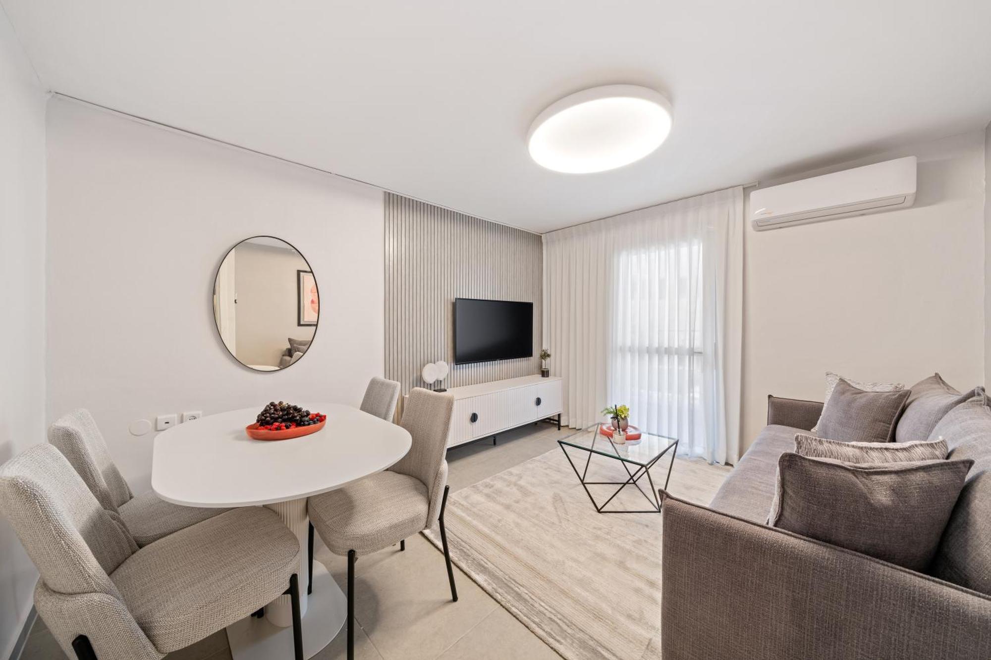 Havatselet 19 By Isrentals Jerusalem Exteriör bild